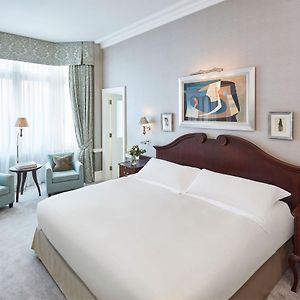 Classic Deluxe Room