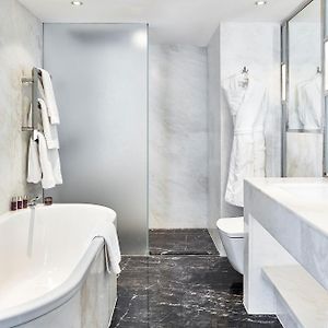 Contemporary Deluxe Room